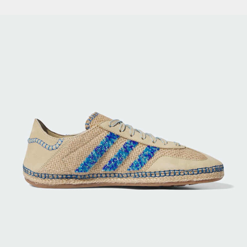 Adidas originals gazelle khaki & white trainers on sale